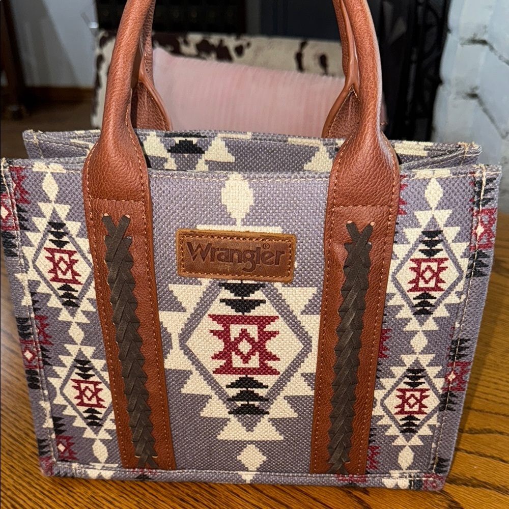 Wrangler Patterned purse